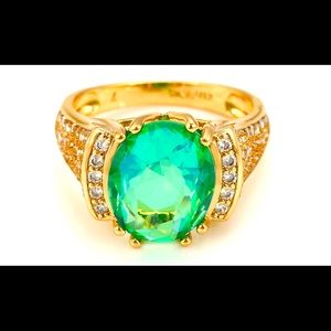 Beautiful Green Stone Ring 💍